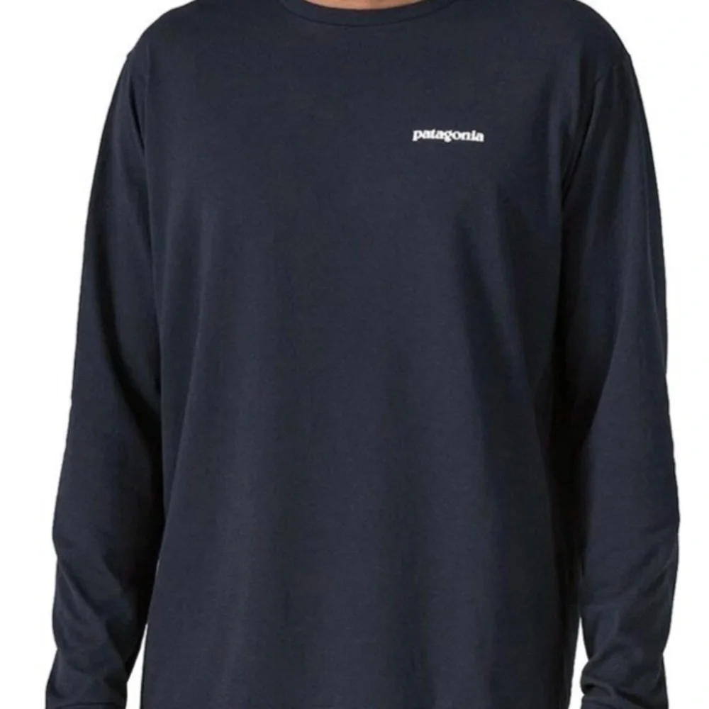 Patagonia Men's Long-Sleeved P-6 Logo Responsibili-Tee. - Picture 5 of 12